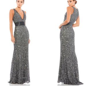 Mac Duggal Scalloped Neckline Sequined Evening Dress Charcoal Grey Gown Size 8